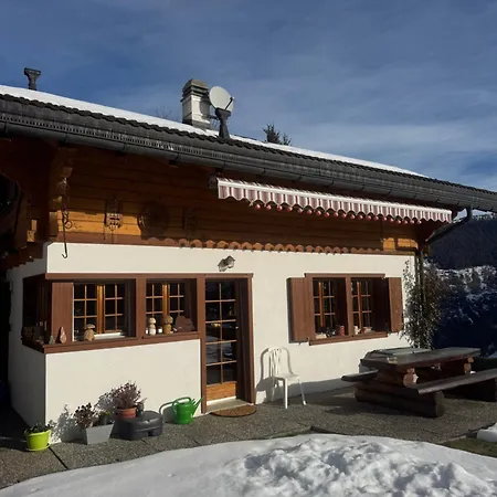 Dağ evi Famicha By Jolidi