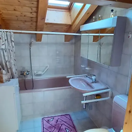 Famicha By Jolidi Nendaz