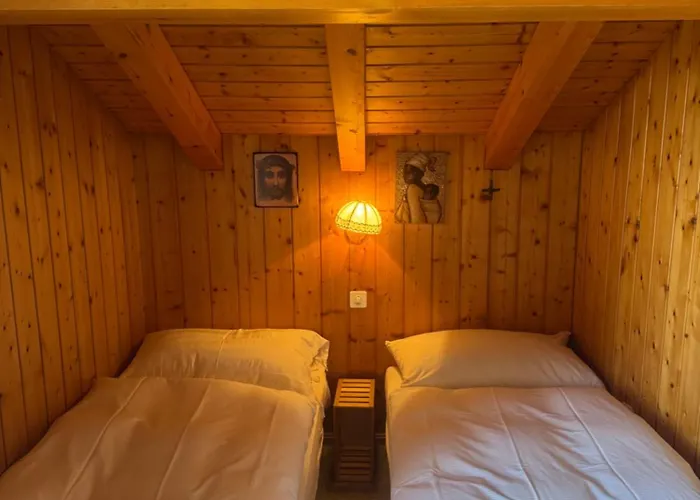 Chalet Famicha By Jolidi