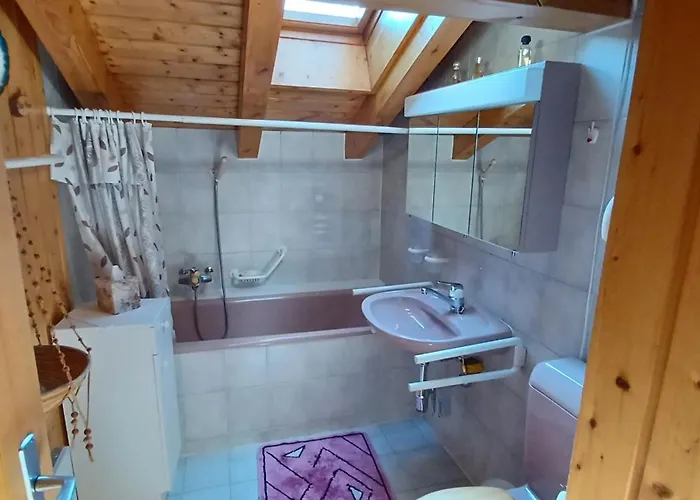 Famicha By Jolidi Nendaz